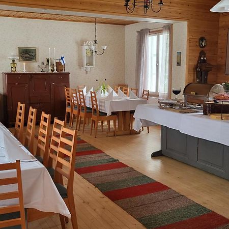 B&B Villa Helmi Ala-Temmes ภายนอก รูปภาพ