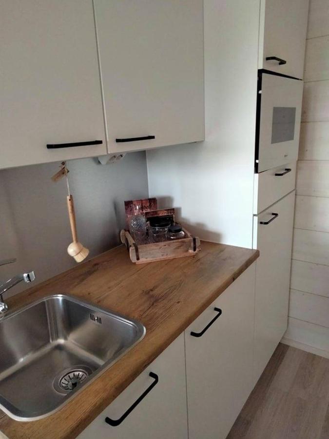 B&B Villa Helmi Ala-Temmes ภายนอก รูปภาพ