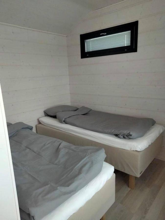 B&B Villa Helmi Ala-Temmes ภายนอก รูปภาพ