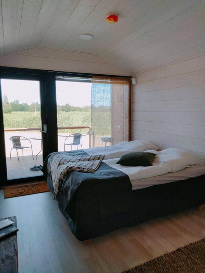 B&B Villa Helmi Ala-Temmes ภายนอก รูปภาพ